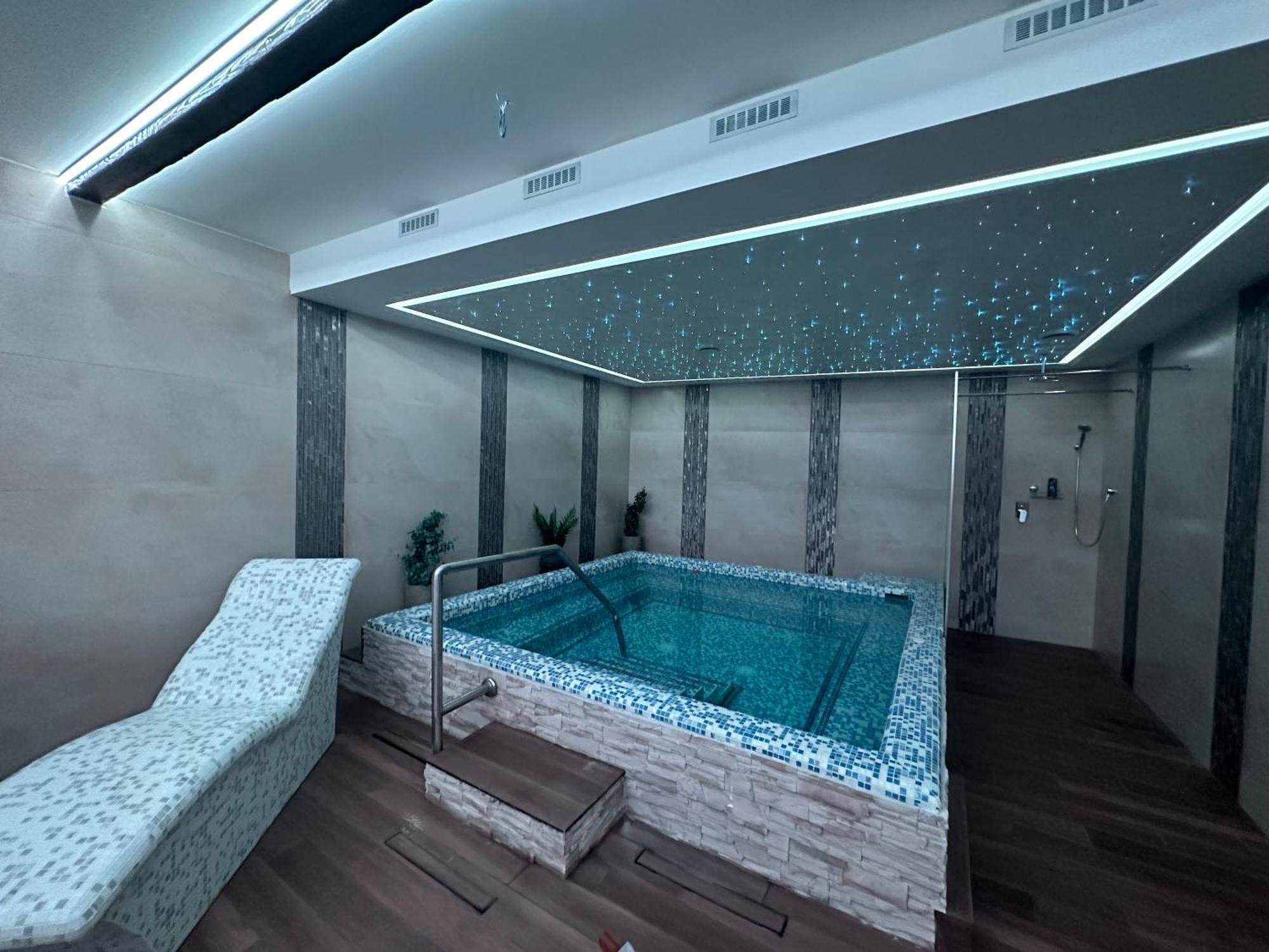 Five Apartments Indija ภายนอก รูปภาพ