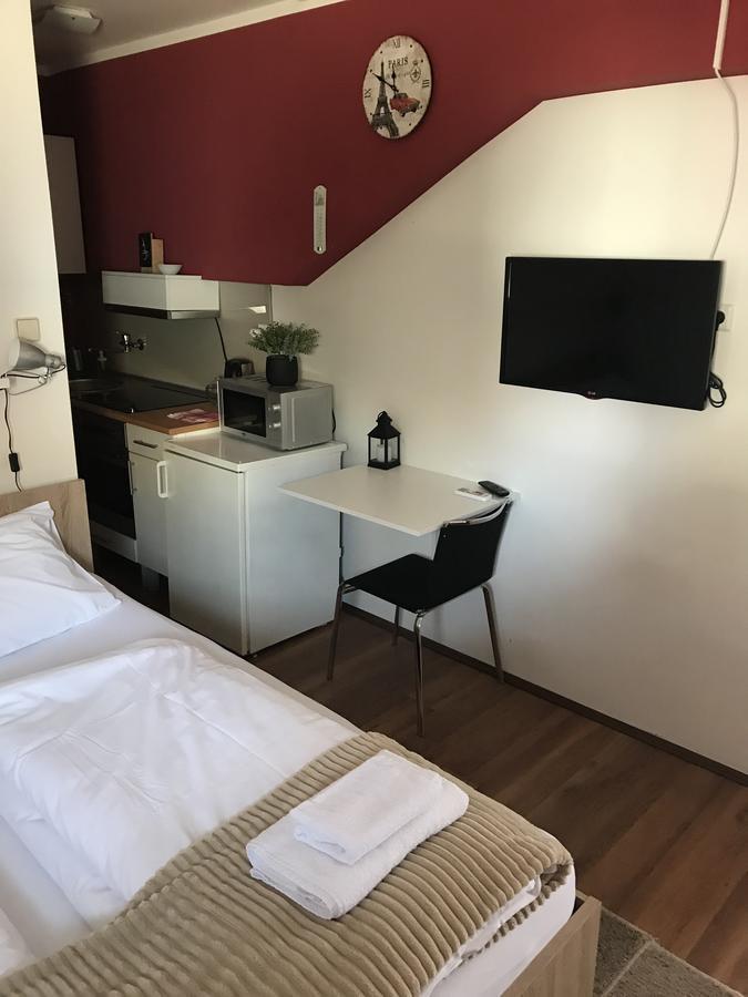 Five Apartments Indija ภายนอก รูปภาพ