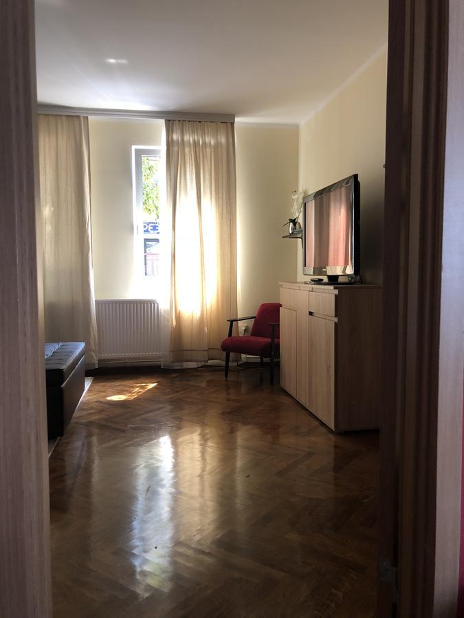 Five Apartments Indija ภายนอก รูปภาพ
